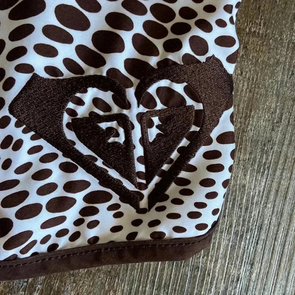 Roxy | Board Shorts - Picture 2 of 6